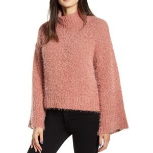 Cupcakes and cashmere Danyon Mock Neck Pullover fuzzy knit oversized size small